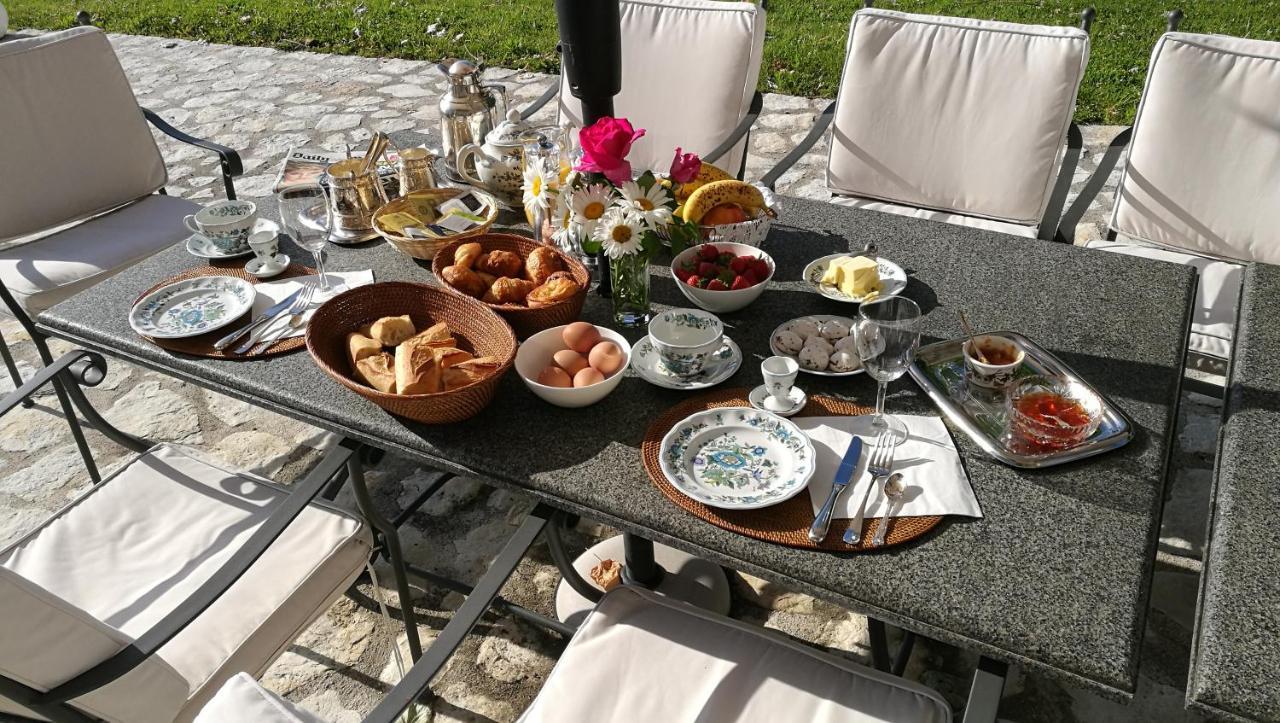Bed and Breakfast Chartreuse Le Logis La Montagne Allemans Esterno foto