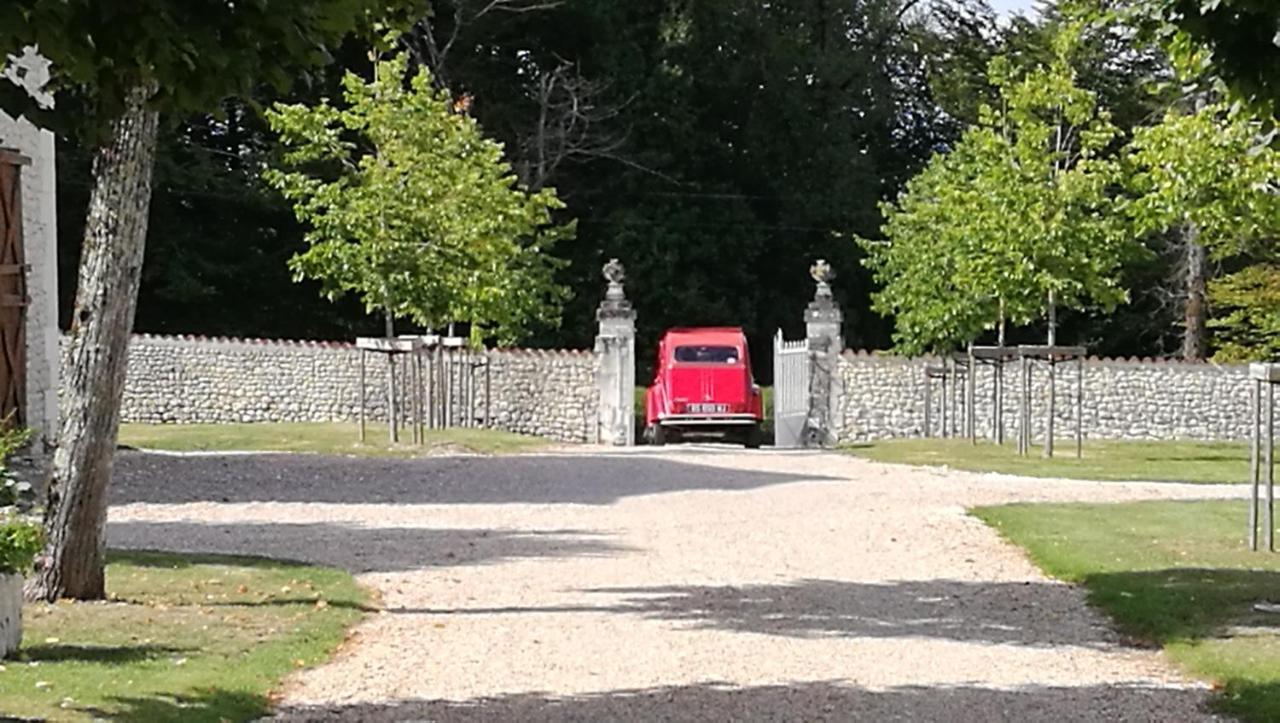 Bed and Breakfast Chartreuse Le Logis La Montagne Allemans Esterno foto